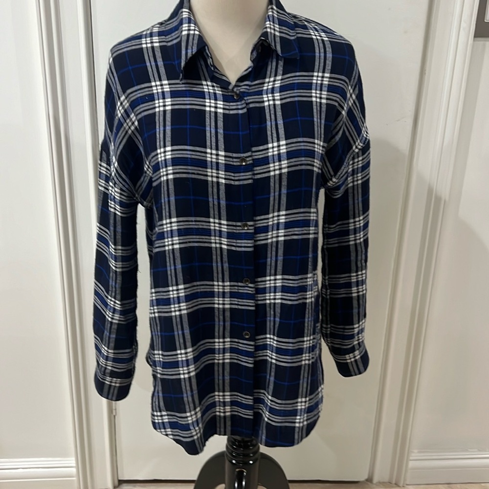 Audele Blue, Black & White Plaid Flannel Button Down. XS
